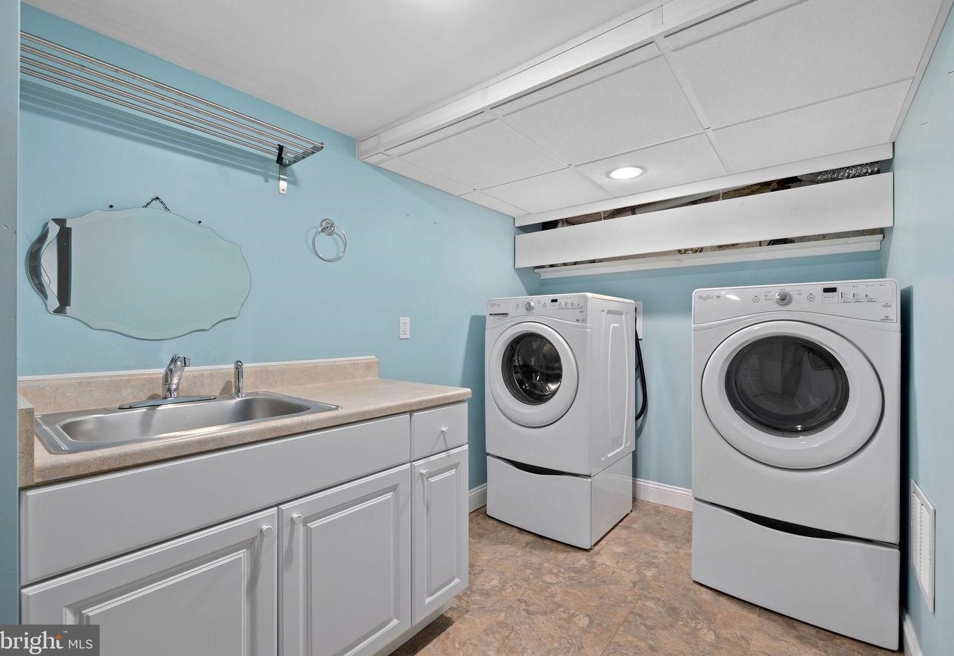 2900 Carlton Ave, Washington DC 20018-2615 exterior