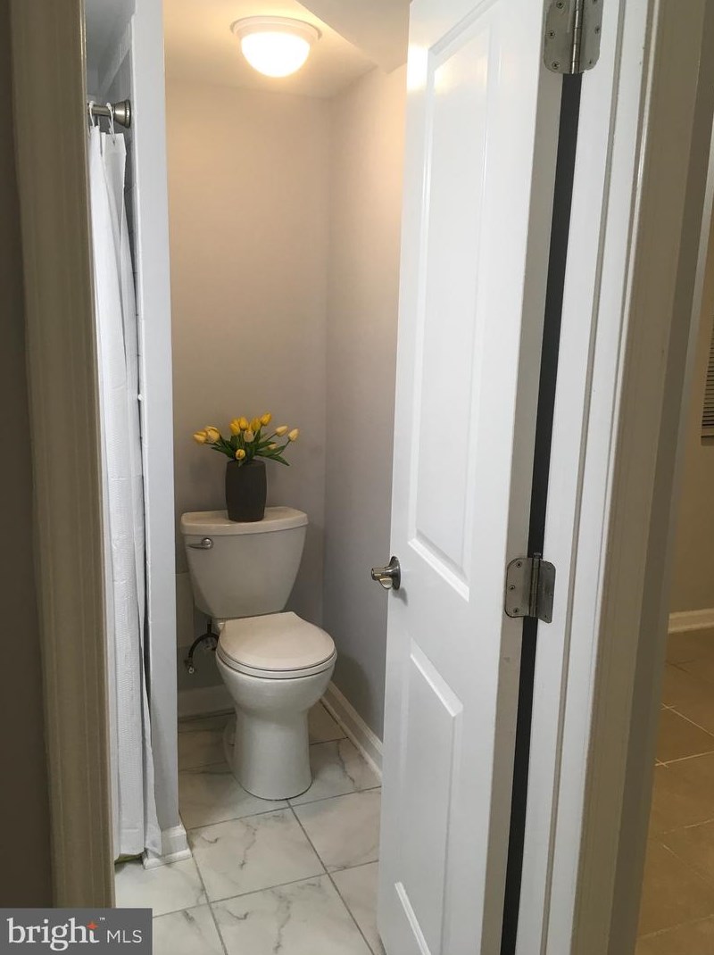 2206 1st St, Washington DC  20001-1016 exterior