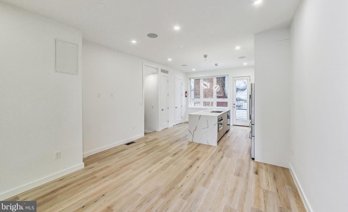 810 13th St, Washington, DC 20002-4440