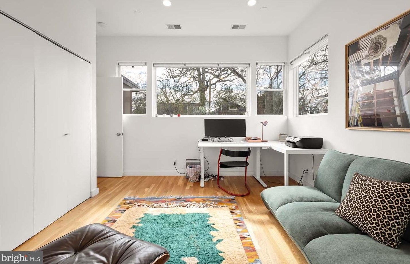 4358 Argyle Ter, Washington DC  20011-4244 exterior