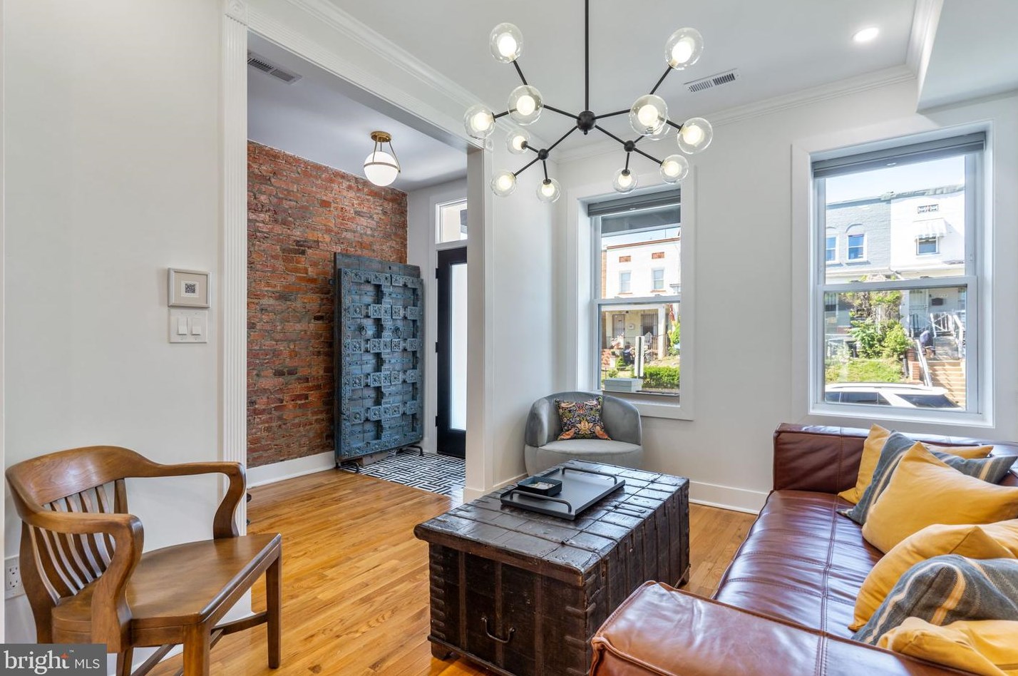 766 Columbia Rd, Washington DC  20001-3802 exterior