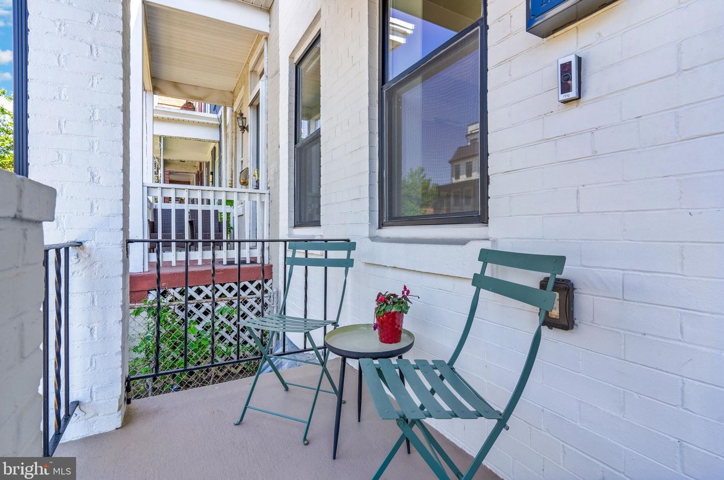 766 Columbia Rd, Washington DC  20001-3802 exterior