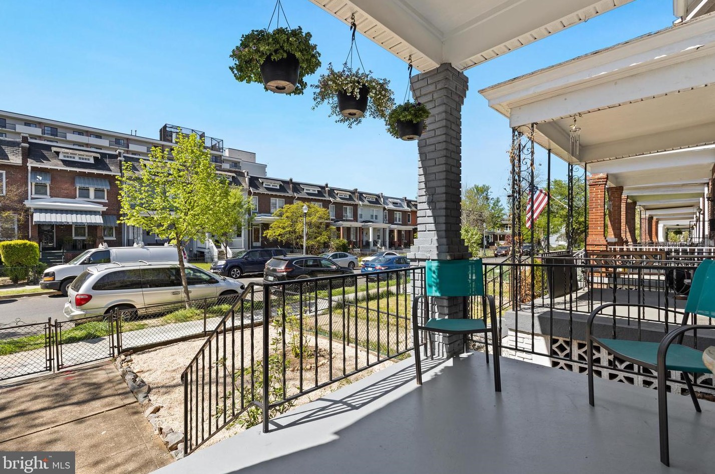 1422 Morse St, Washington DC  20002-3970 exterior