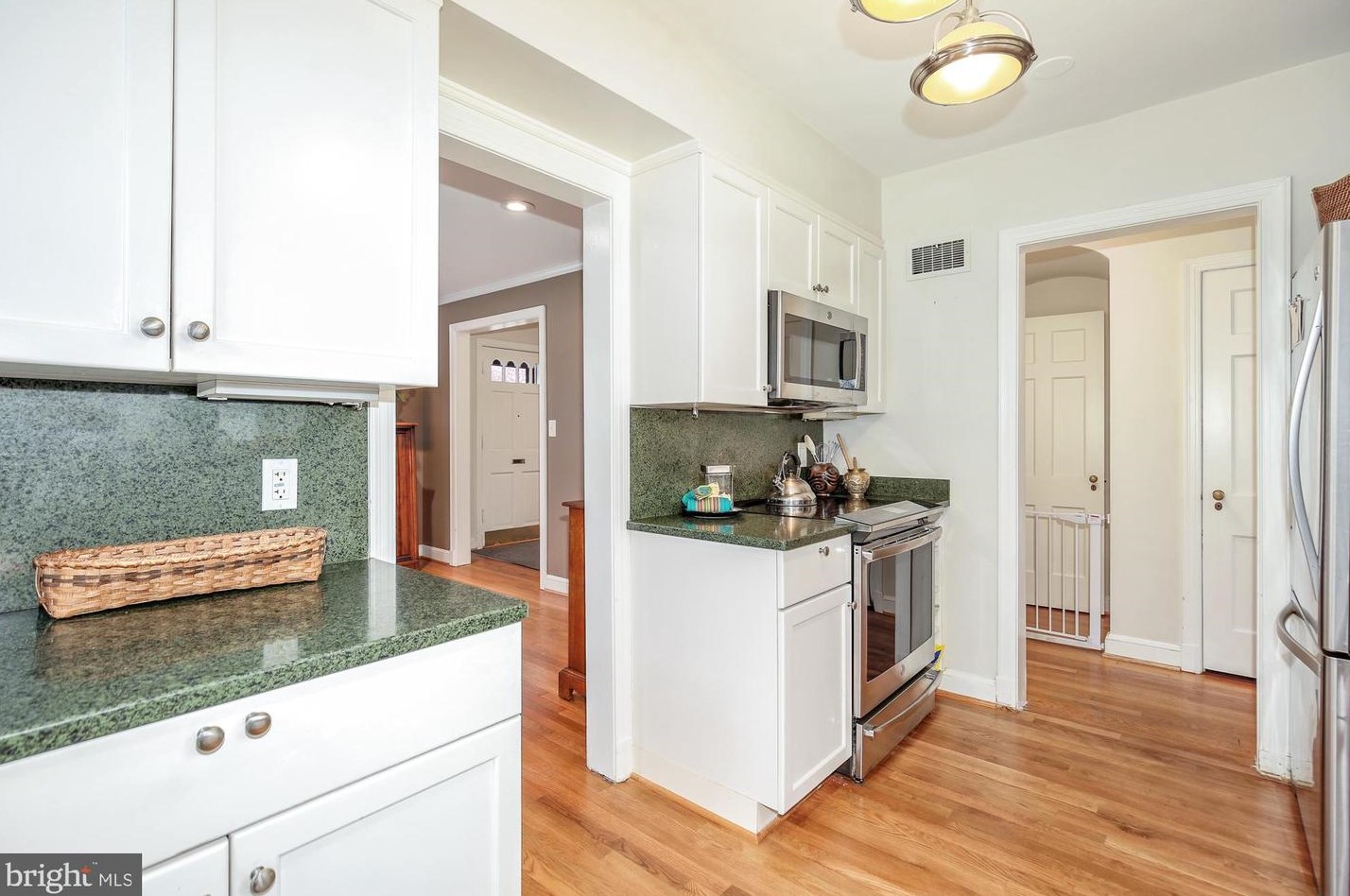 4500 Davenport St, Washington DC 20016-4416 exterior