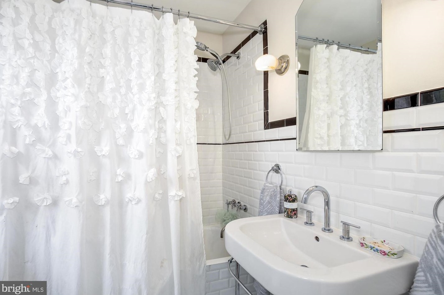 4500 Davenport St, Washington DC 20016-4416 exterior