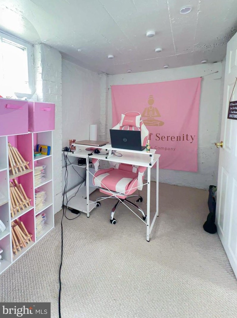 1612 Ft Dupont St, Washington DC 20020-1053 exterior