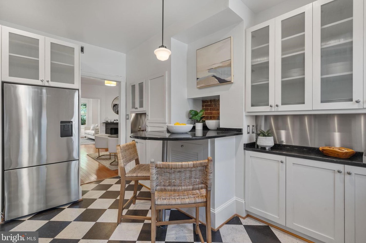 318 Carolina Ave, Washington DC 20003-2004 exterior