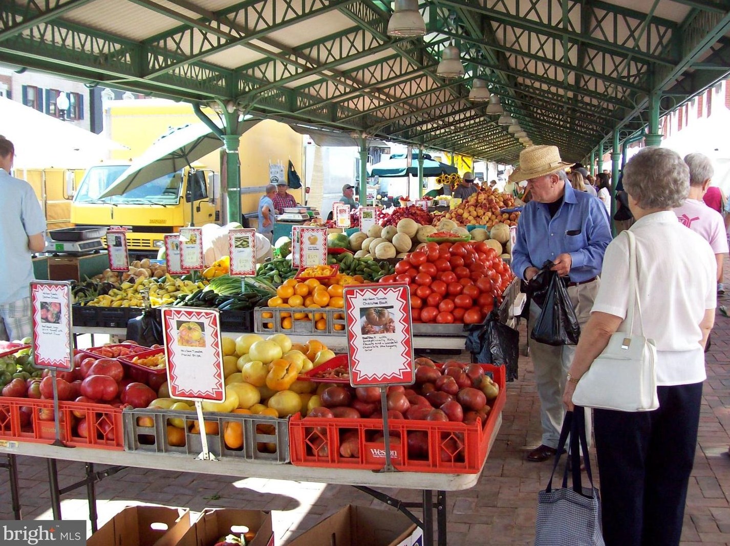1413 Capitol St, Washington DC 20003-1571 exterior