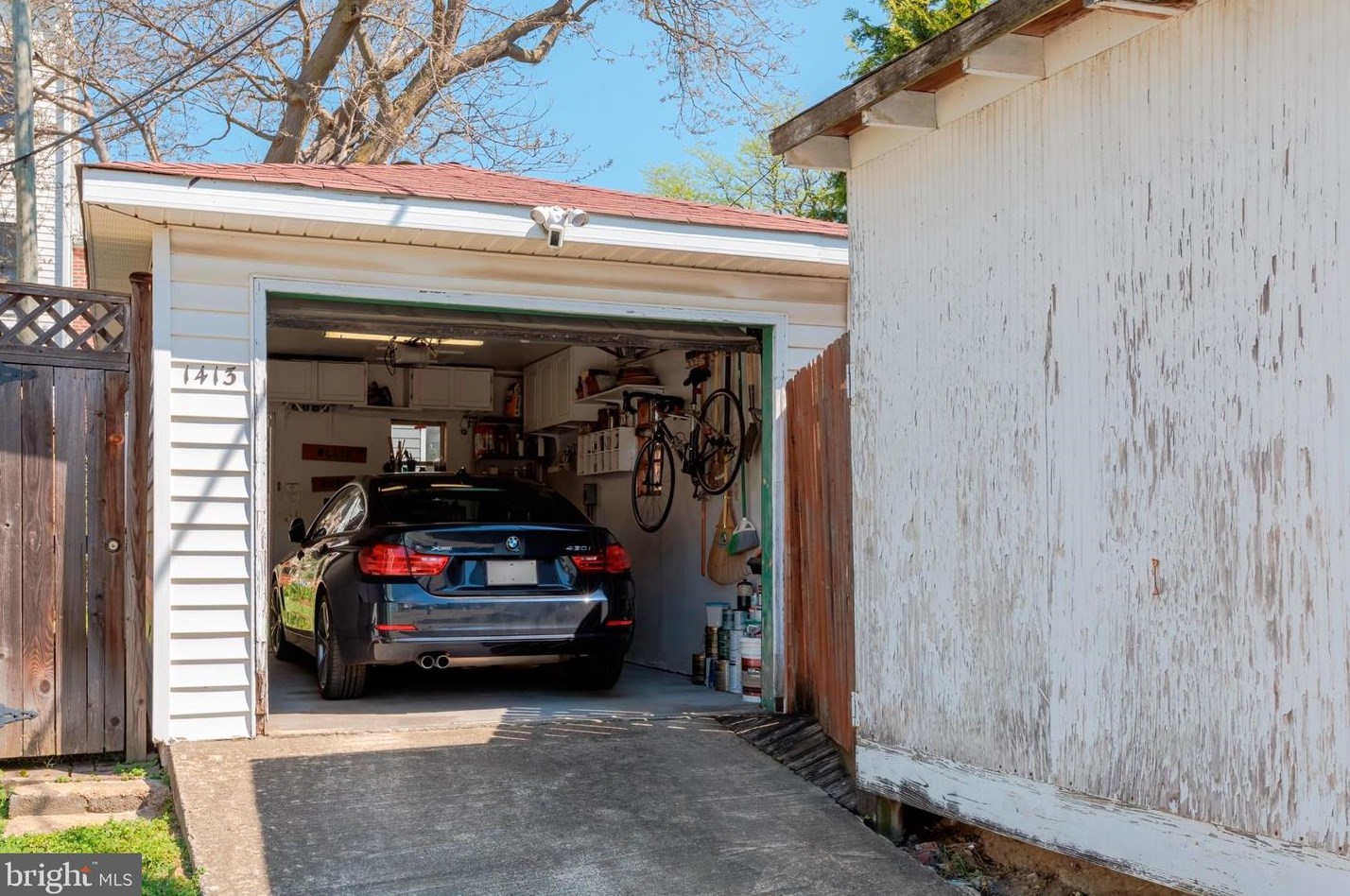 1413 Capitol St, Washington DC 20003-1571 exterior