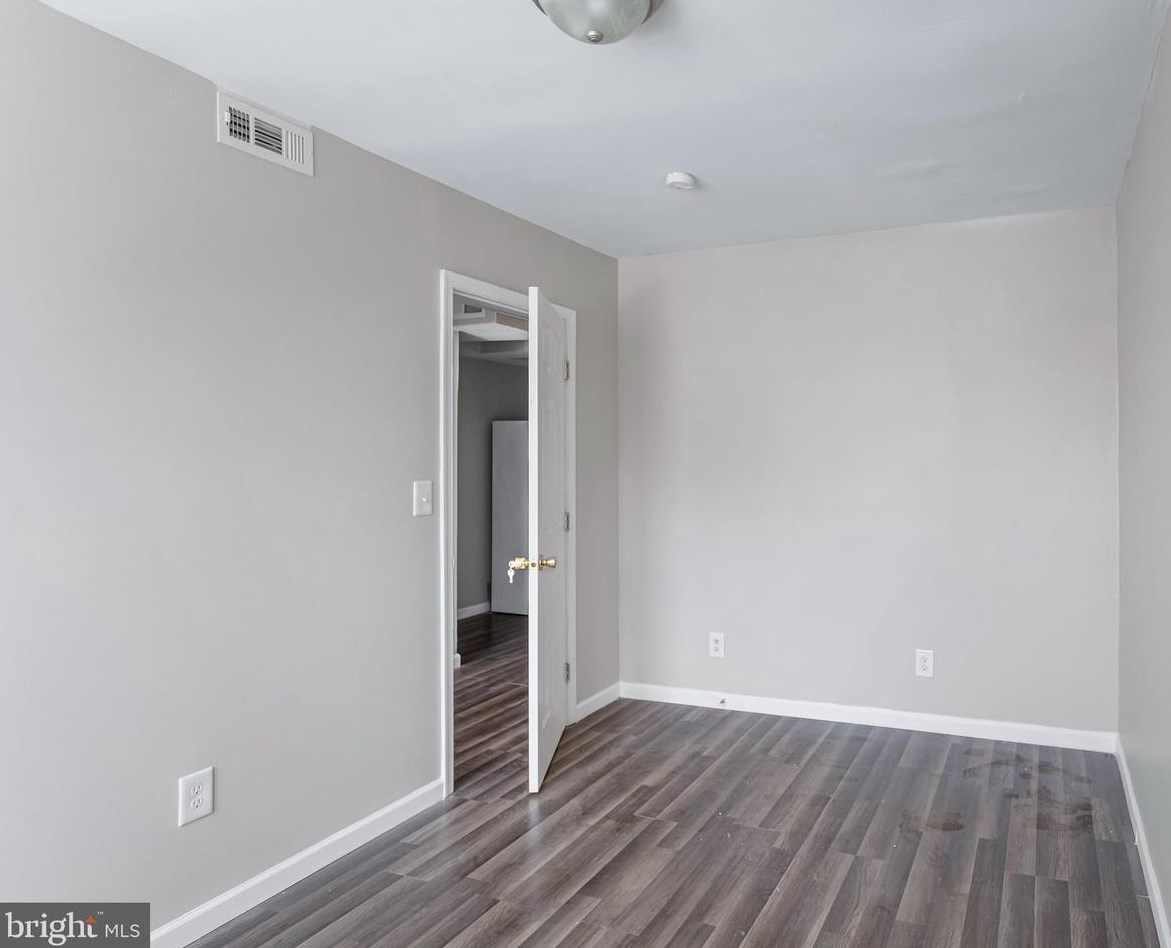 1212 16 St, Washington DC 20002-2502 exterior