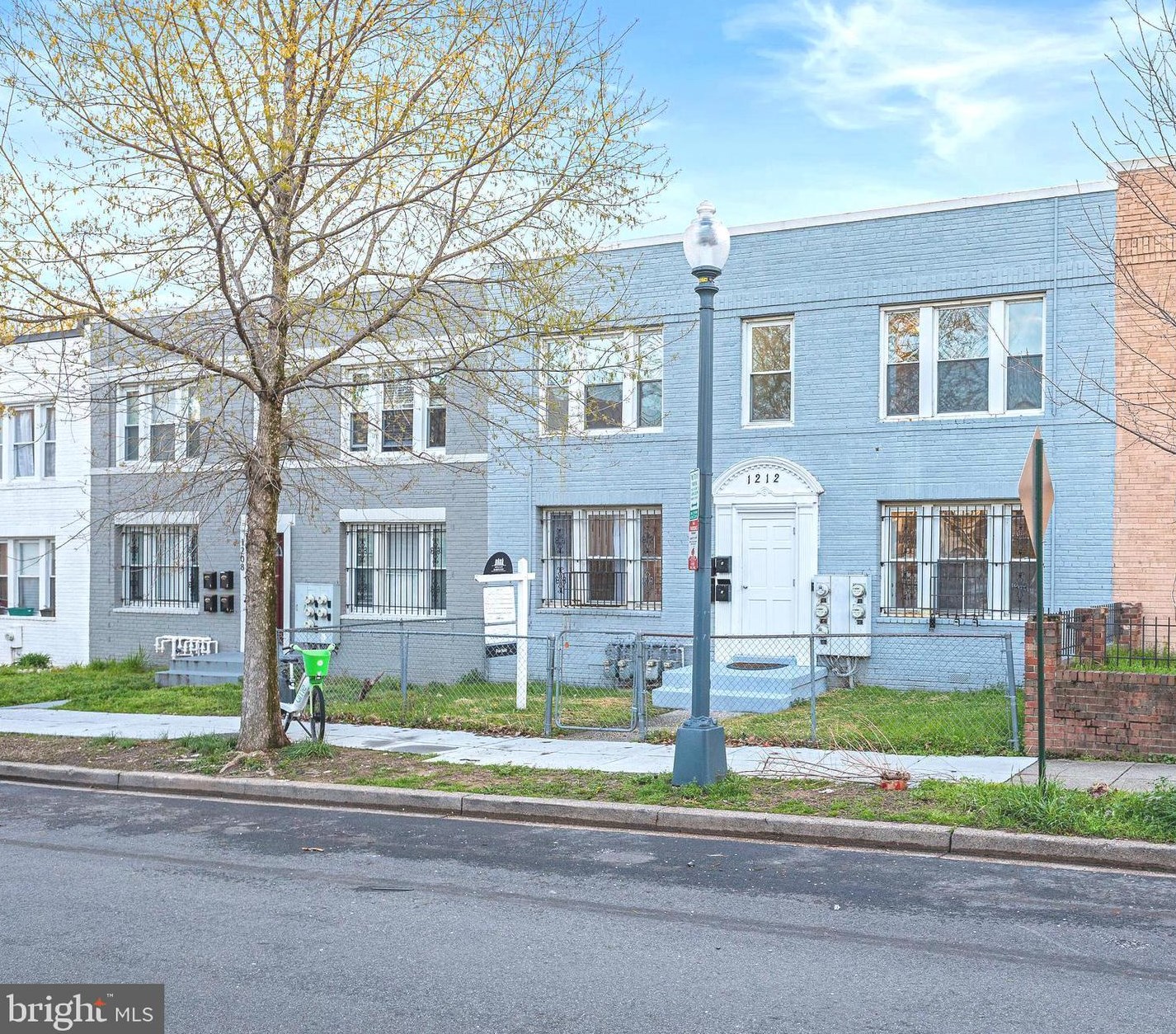 1212 16 St, Washington DC 20002-2502 exterior