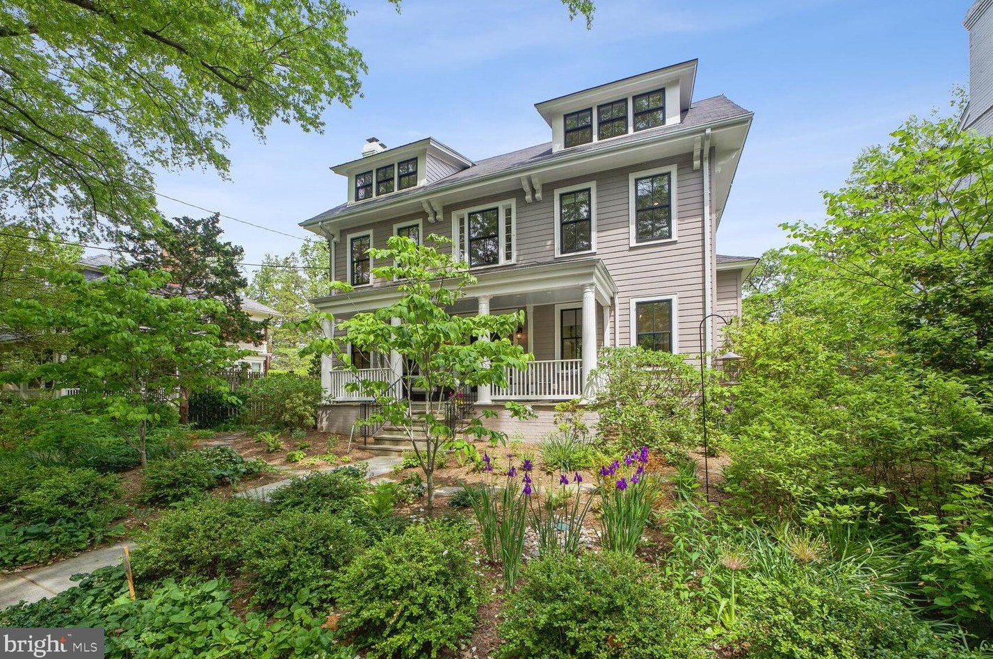 3813 Jocelyn St Nw, Washington, DC 20015