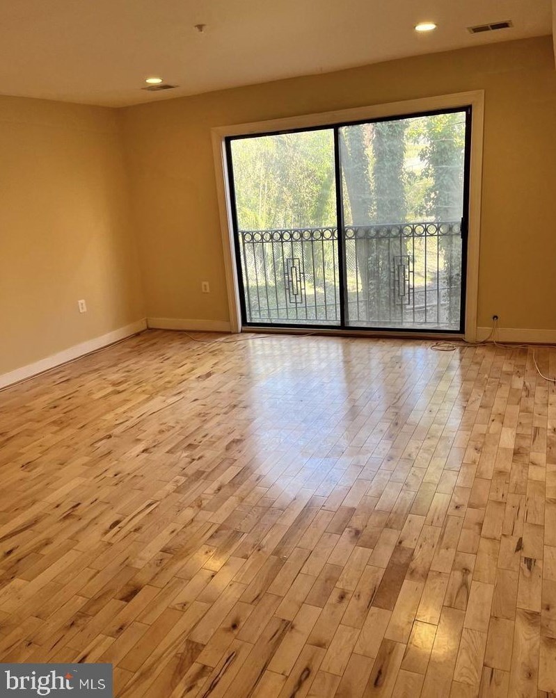 310 Atlantic St, Washington DC  20032-3094 exterior