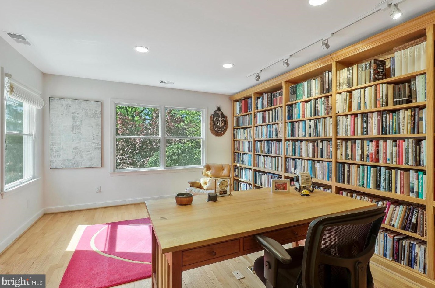 3510 Livingston St, Washington DC  20015-1758 exterior