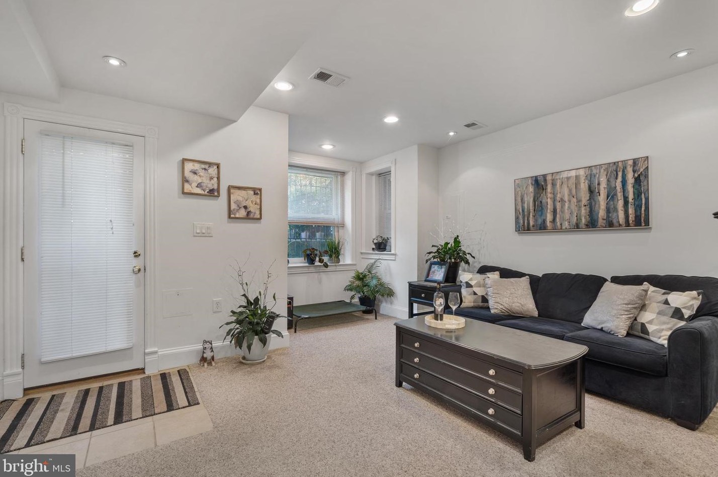 639 A St, Washington DC 20003-1225 exterior