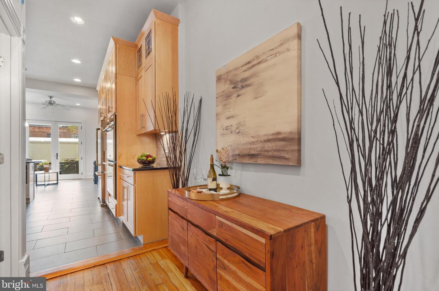 639 A St, Washington DC 20003-1225 exterior