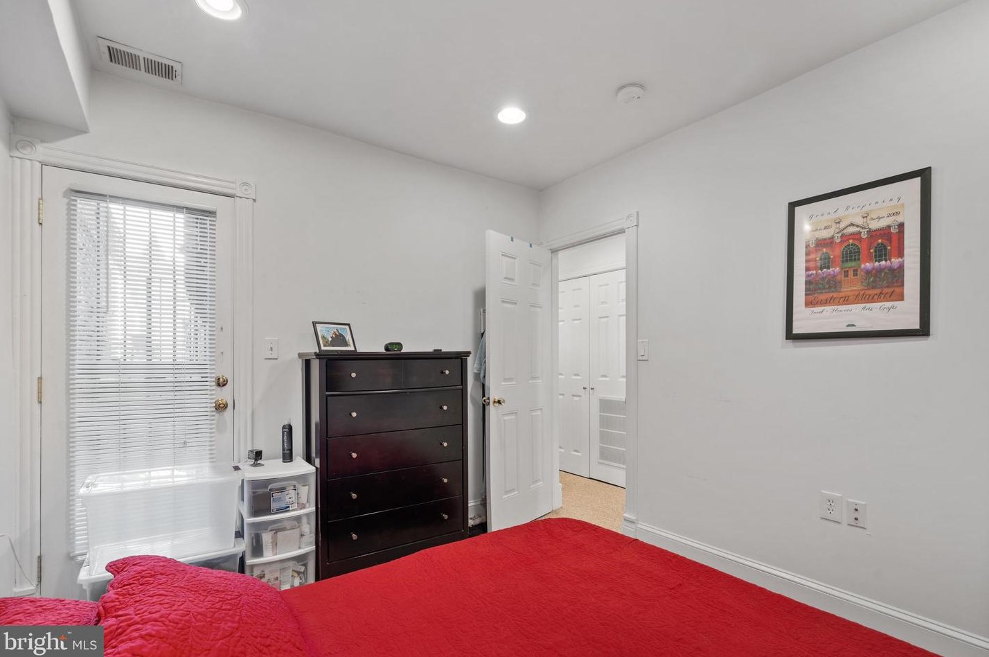 639 A St, Washington DC 20003-1225 exterior