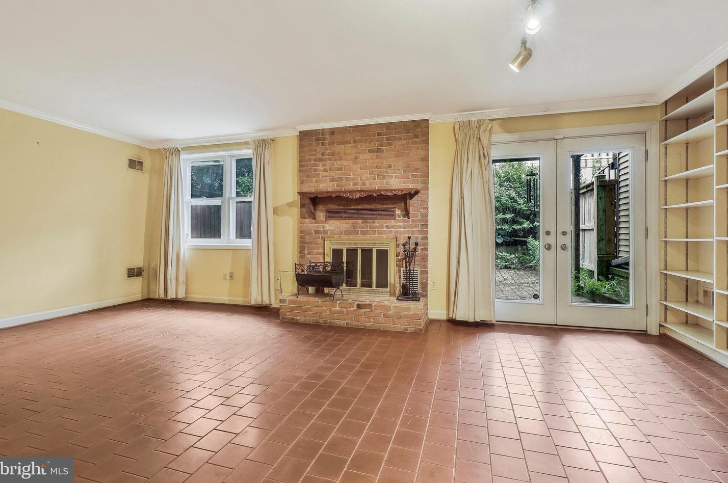 4823 43rd St Nw, Washington, DC 20016