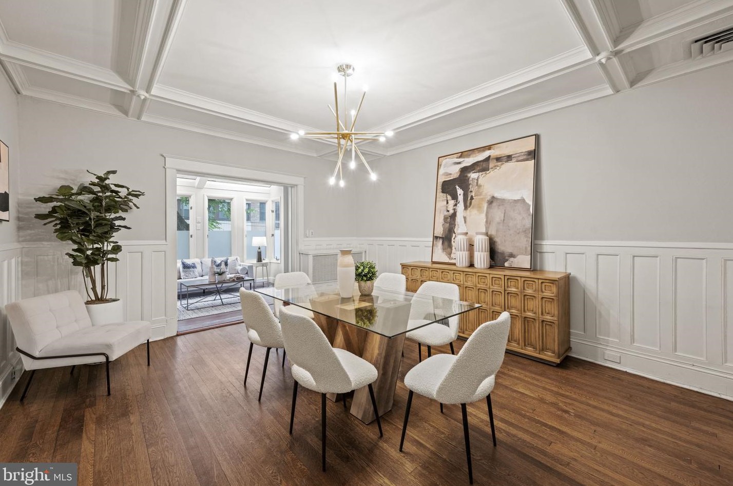 2318 Ashmead Pl, Washington DC 20009-1414 exterior