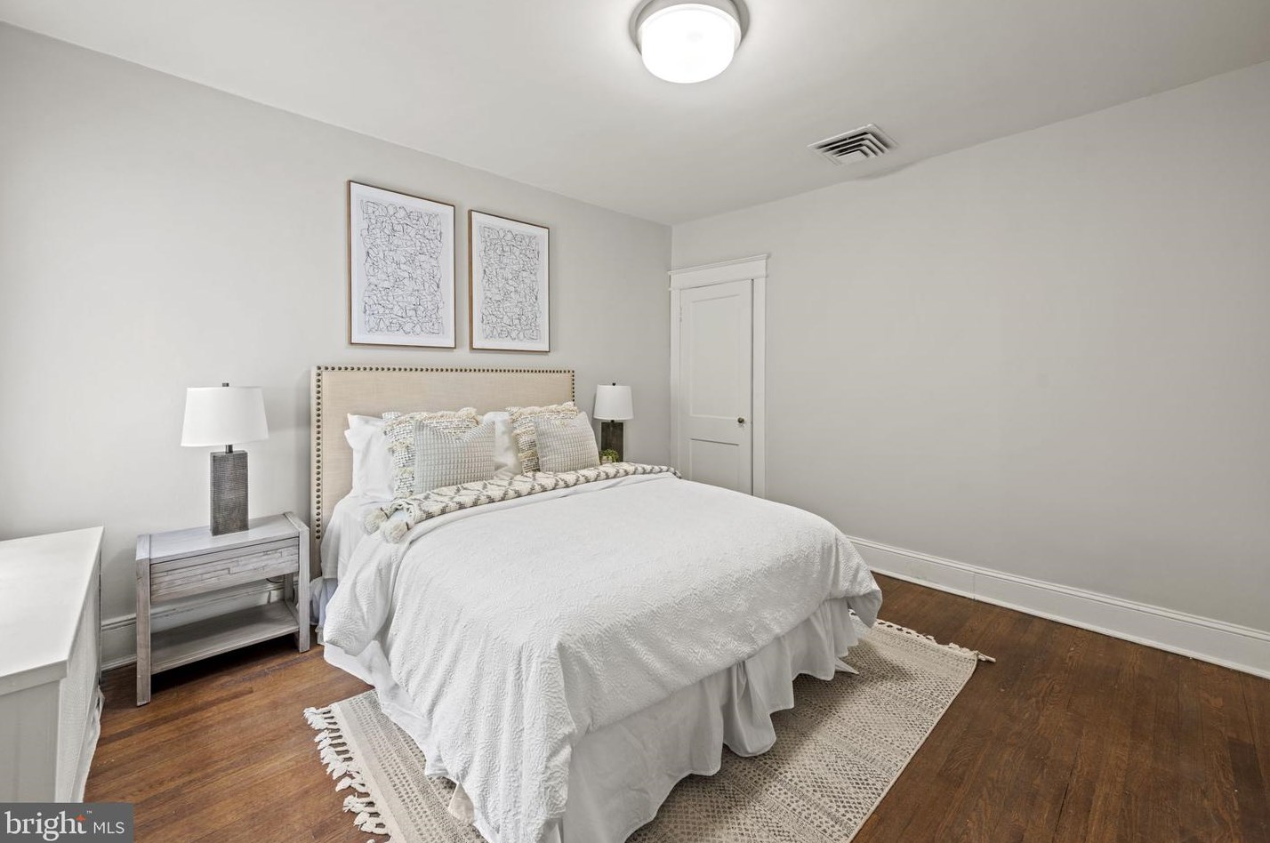 2318 Ashmead Pl, Washington DC 20009-1414 exterior