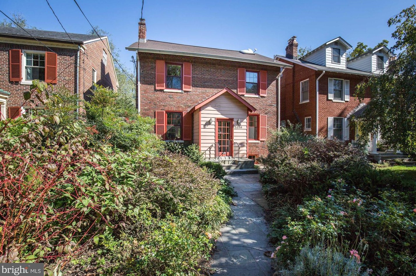 5539 30th Pl Nw, Washington, DC 20015
