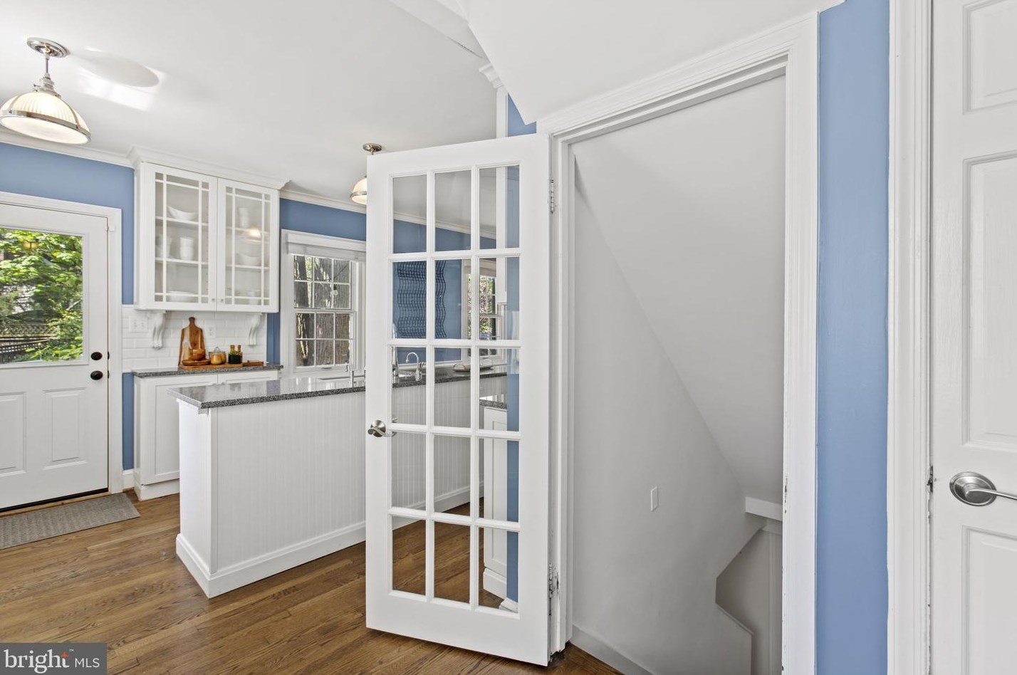 6319 31st Pl, Washington DC  20015-2347 exterior