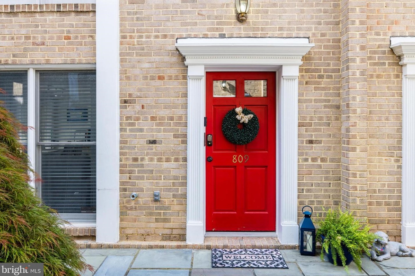 5229 Connecticut Ave, Washington, DC 20015-1867