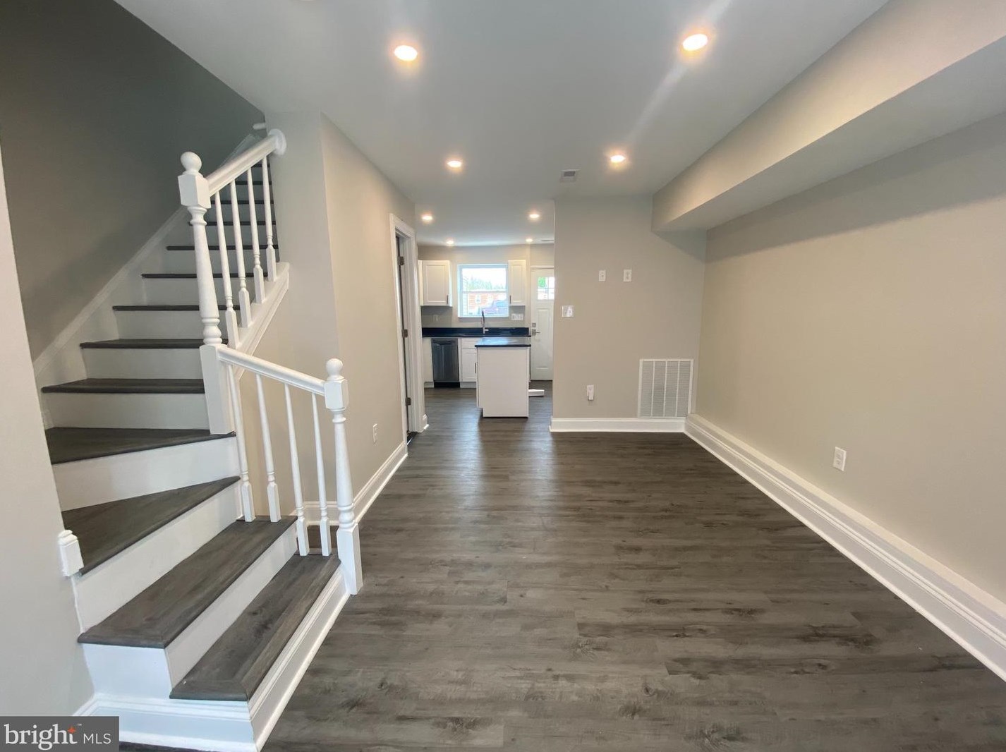 2517 W St Se, Washington, DC 20020