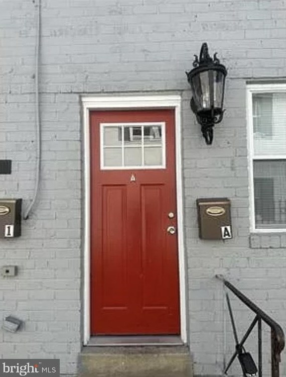 4612 Kane Pl, Washington, DC 20019-3940