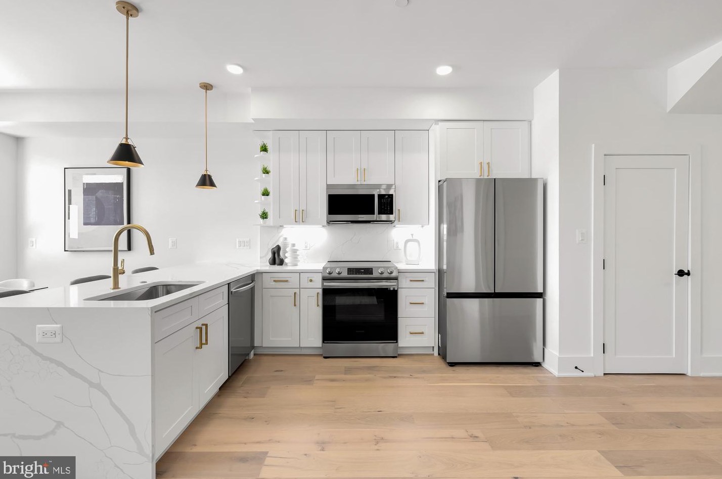 1006 Florida Ave Ne #302, Washington, DC 20002