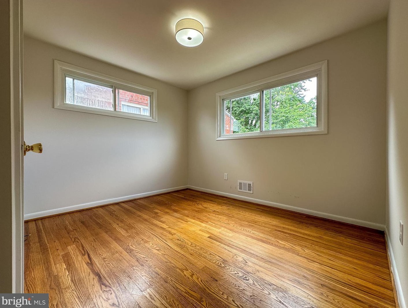 1405 42 Pl, Washington DC exterior