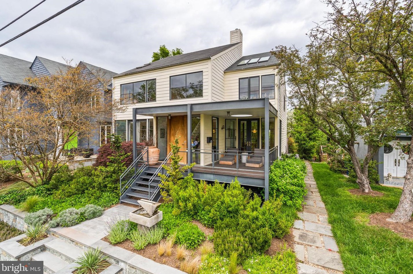 4511 Potomac Ave, Washington, DC 20007-2535