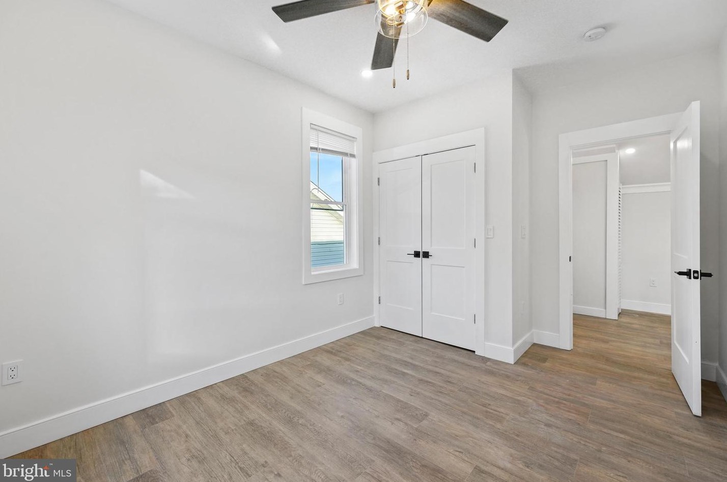 2207 Rand Pl, Washington DC 20002-1912 exterior