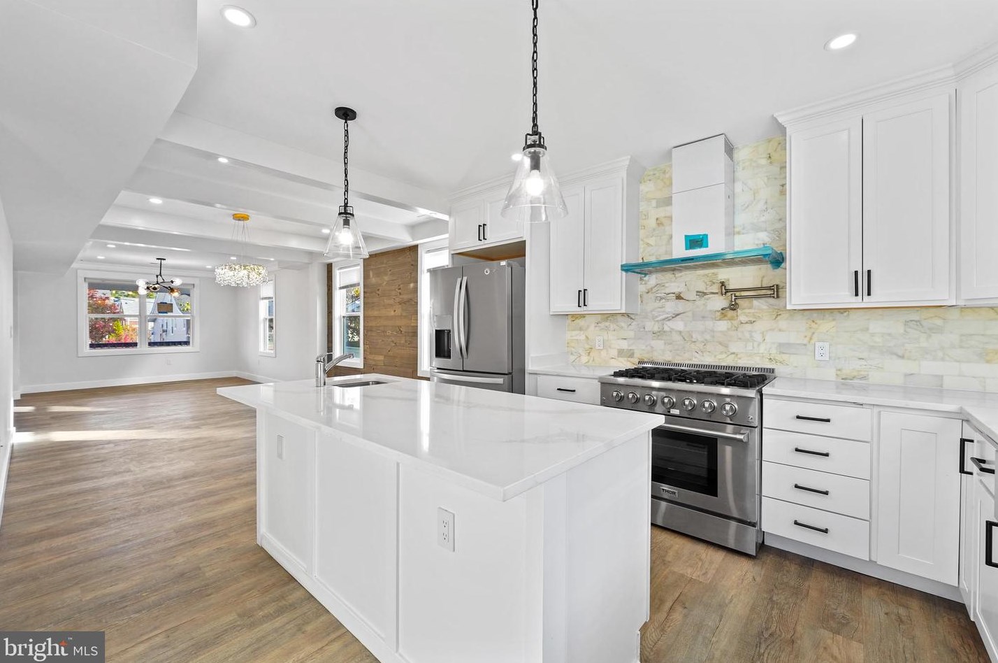 2207 Rand Pl, Washington DC 20002-1912 exterior