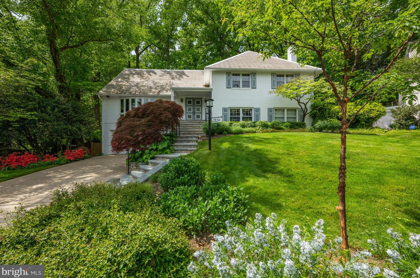 2824 Ellicott St Nw, Washington, DC 20008