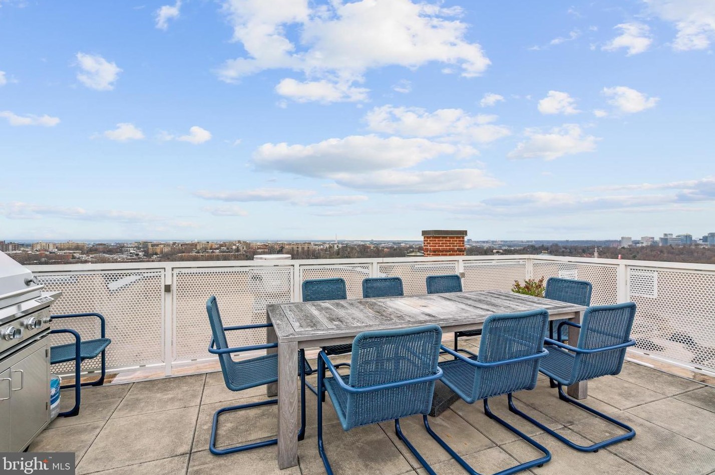 2660 Connecticut Ave, Washington DC  20008-1521 exterior