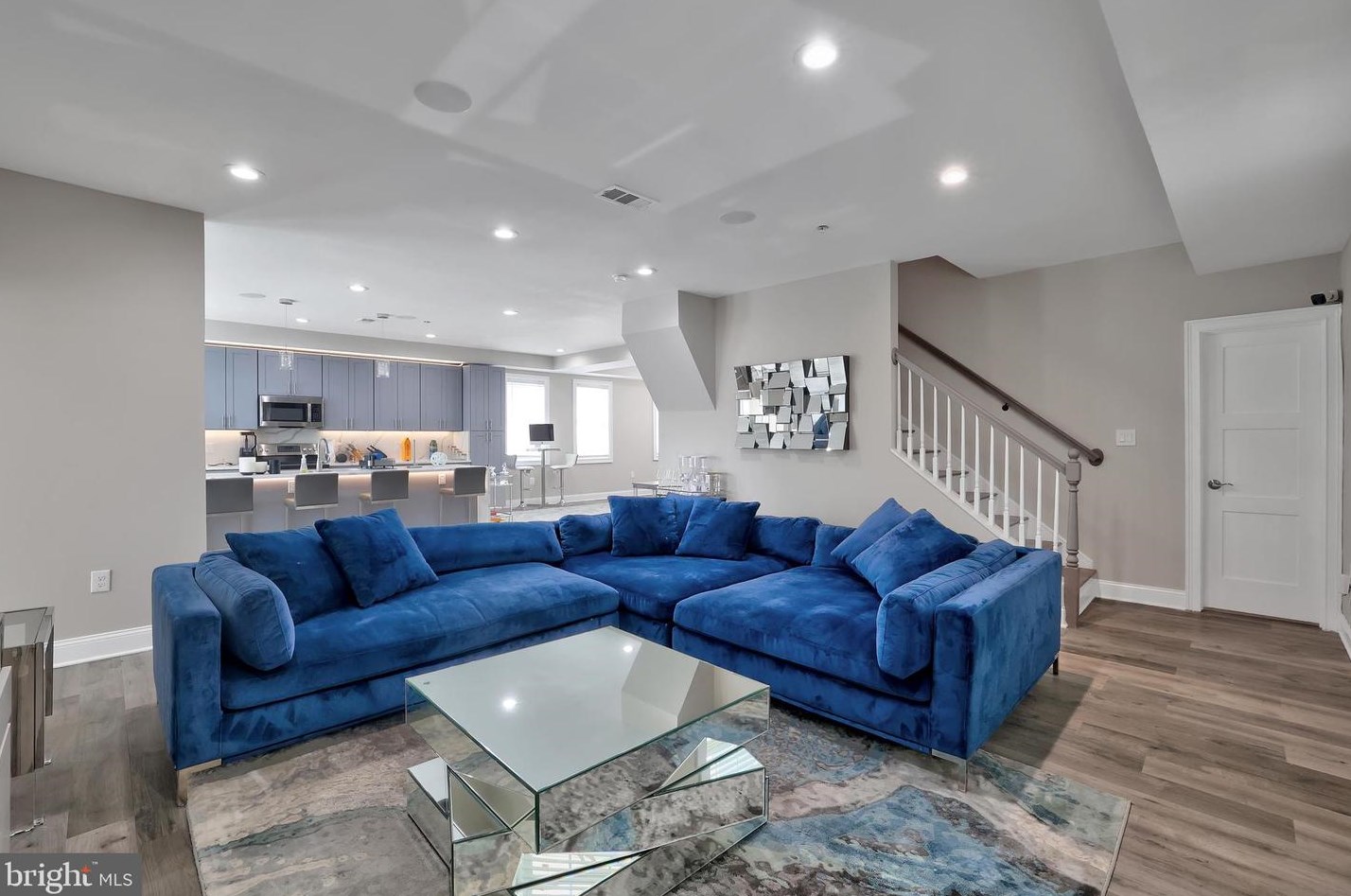 1062 44th St, Washington, DC 20019-3826