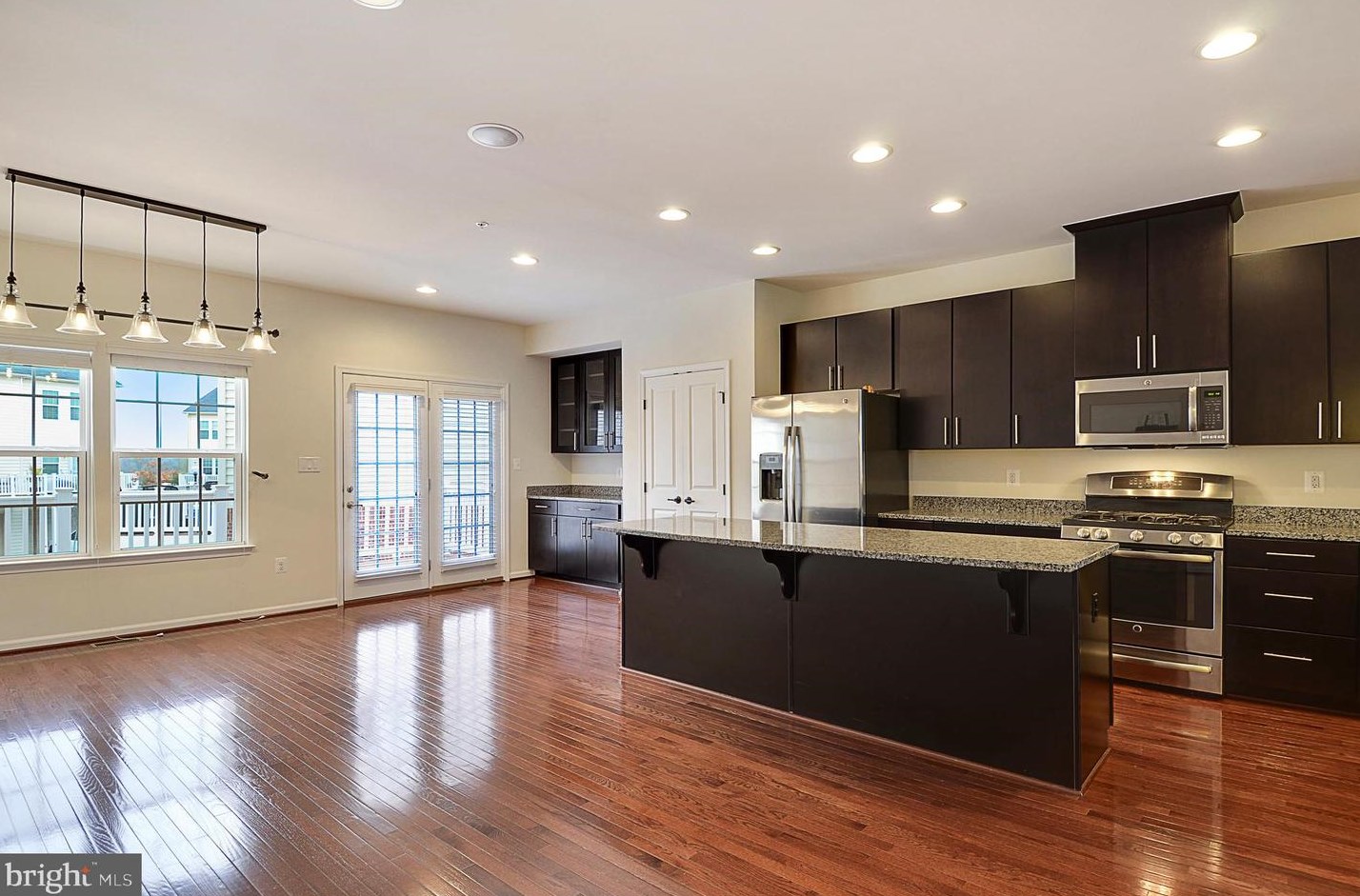 3650 Wright Ter, Washington, DC 20018-3847