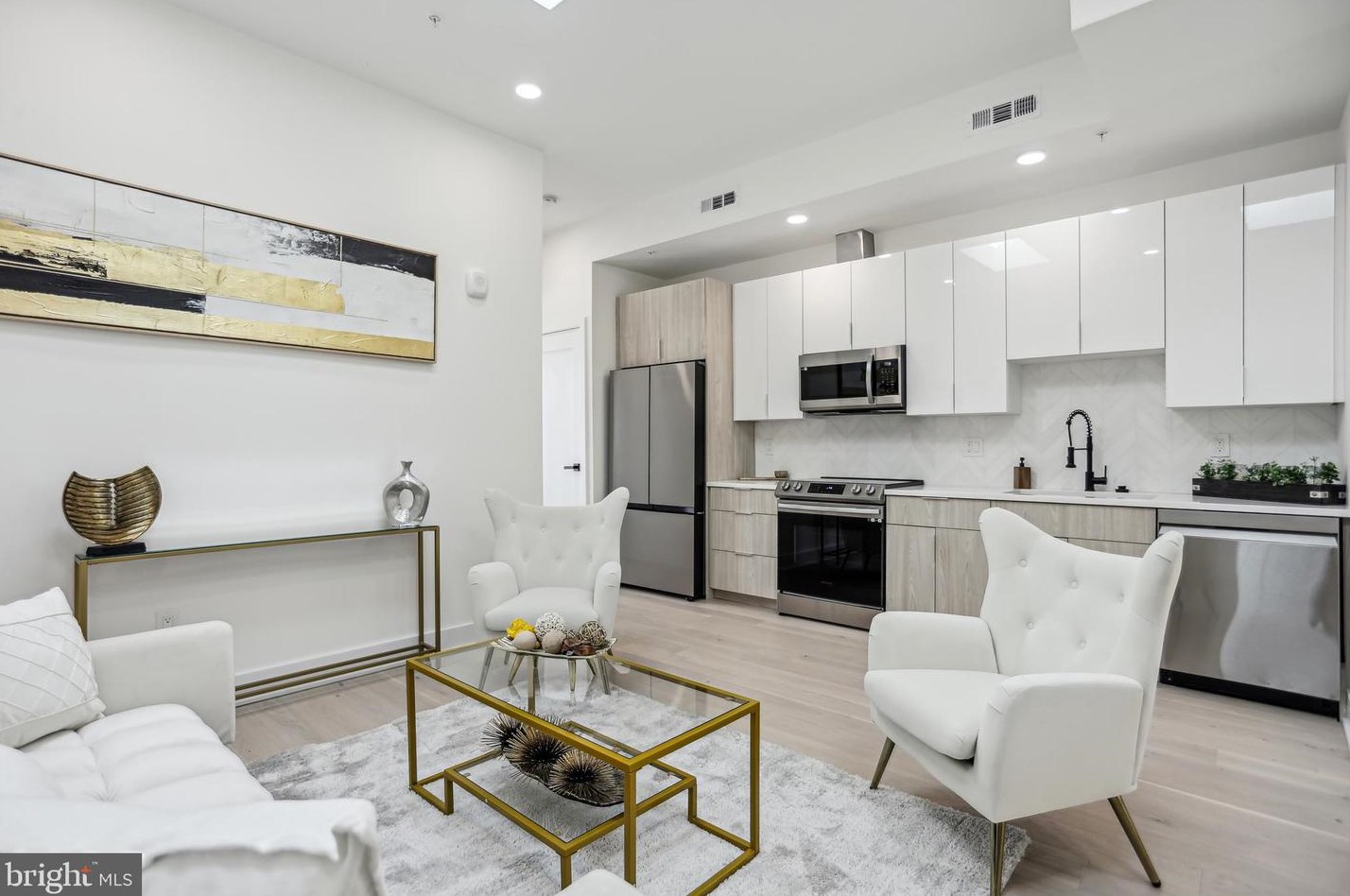 1328 Bryant St, Washington, DC 20018-1172