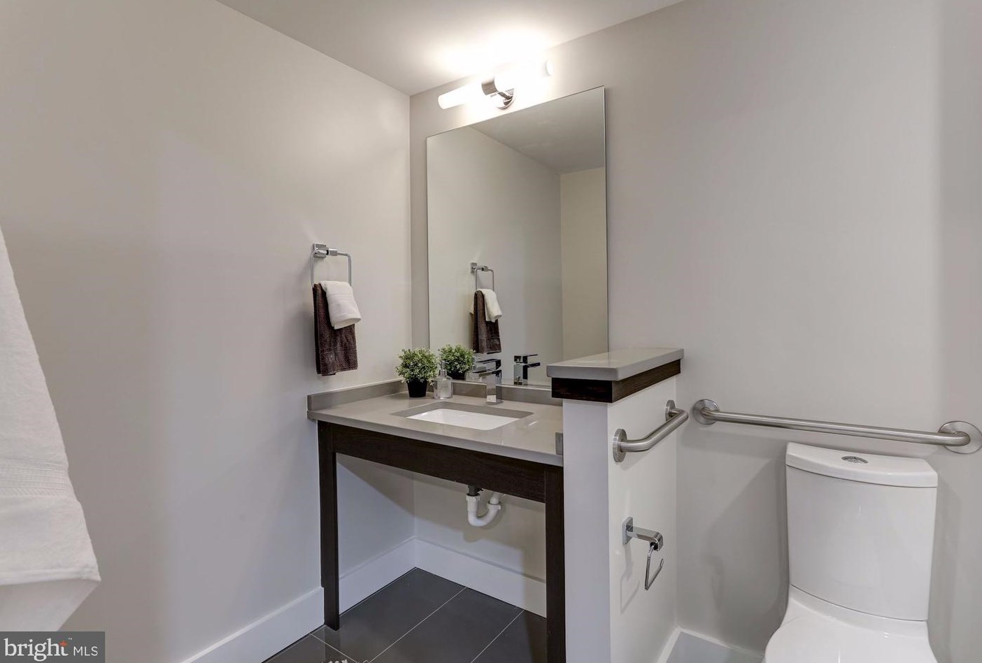 1331 K St, Washington DC 20003-4407 exterior