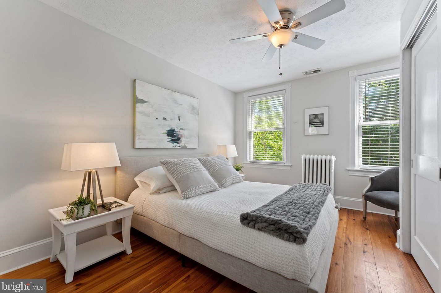 1610 D St, Washington DC  20003-2440 exterior