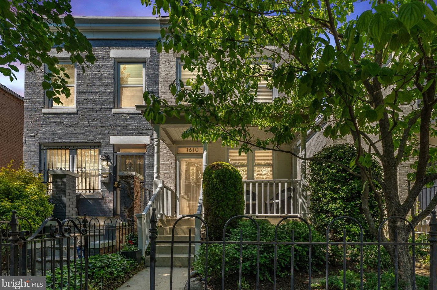 1610 D St, Washington DC  20003-2440 exterior