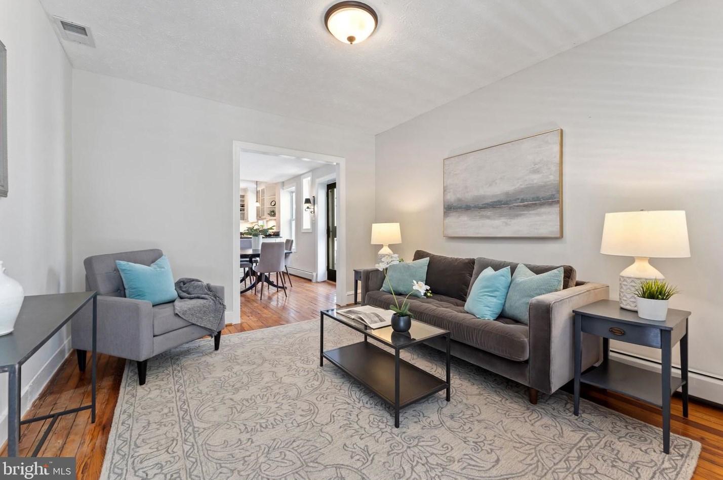 1610 D St, Washington DC  20003-2440 exterior