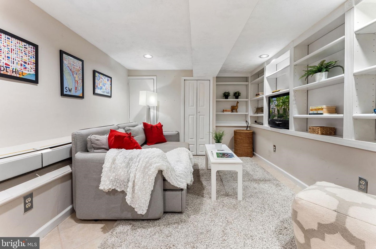 1610 D St, Washington DC  20003-2440 exterior