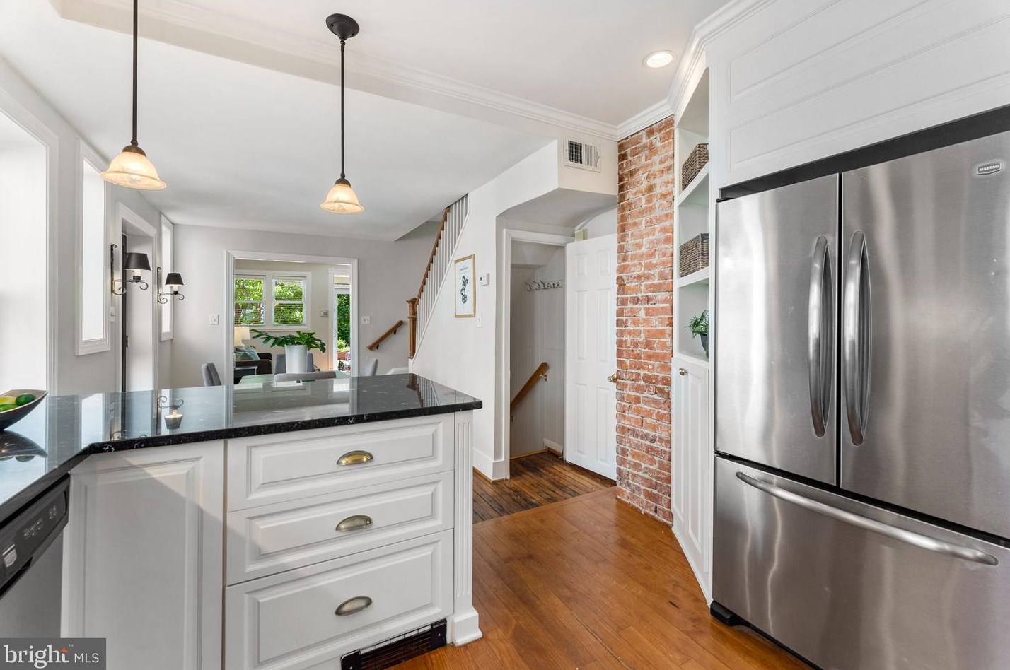 1610 D St, Washington DC  20003-2440 exterior