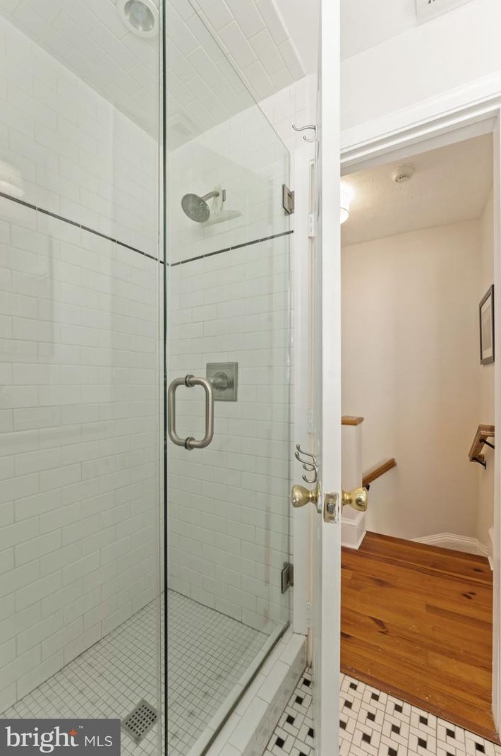 1610 D St, Washington DC  20003-2440 exterior