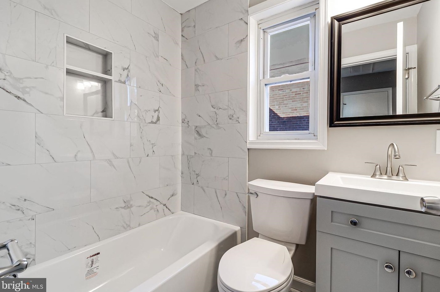 347 Parkland Pl, Washington DC 20032-1647 exterior