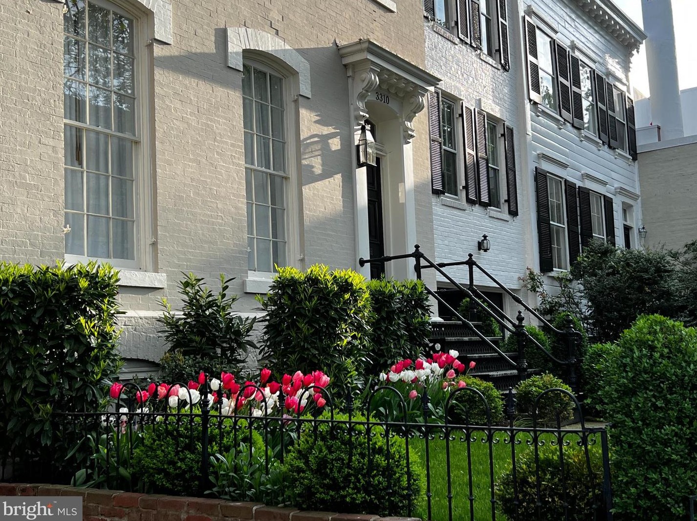 3310 P St, Washington, DC 20007-2701