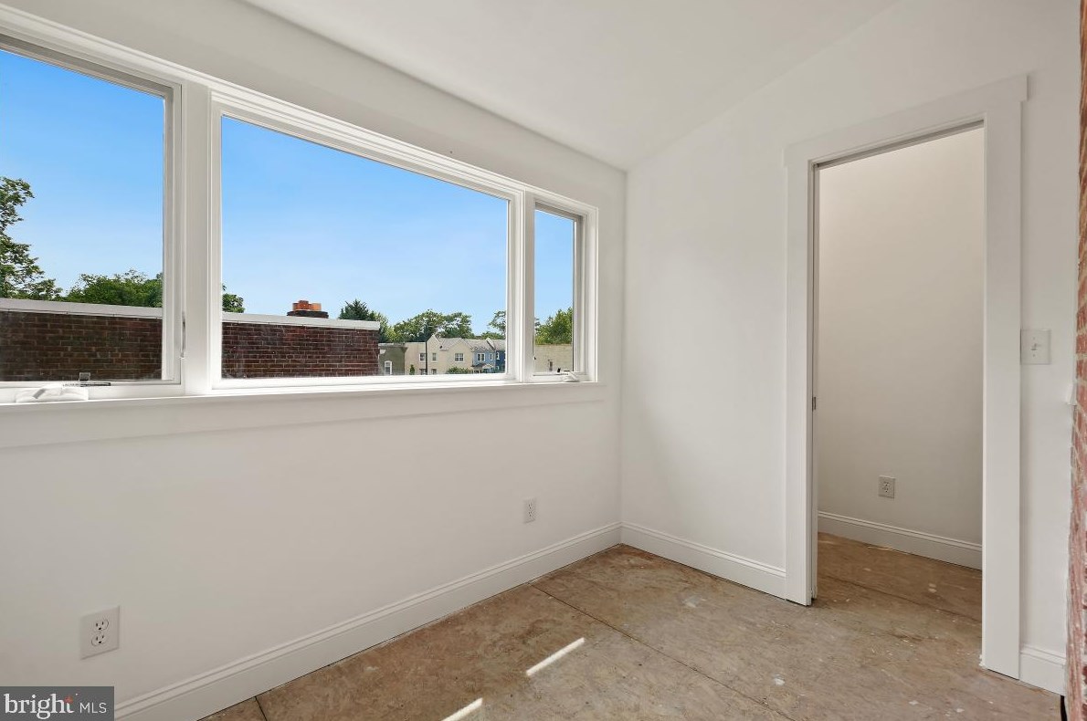 1671 Rosedale St, Washington DC 20002-4636 exterior