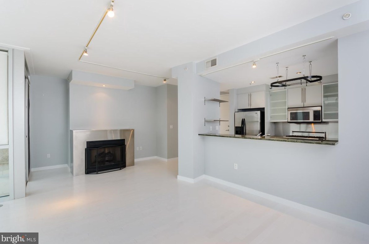 1300 13th St Nw #404, Washington, DC 20005